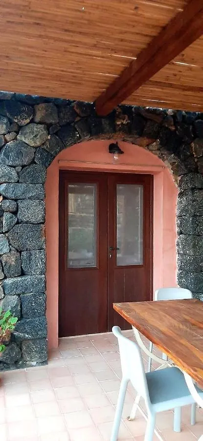 Dammusielenas Villa Pantelleria